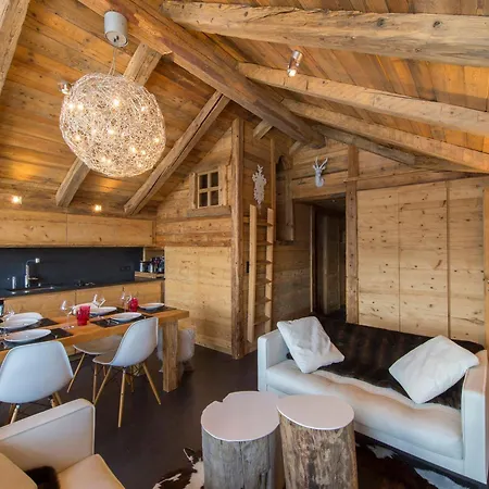 Daire Sur Les Pistes Avec Parking A 1850 - Fr-1-564-165 Courchevel